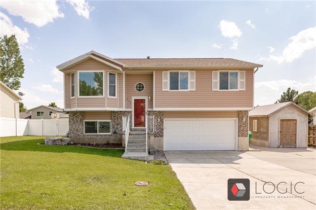 Lehi House: 835 W 2400 N