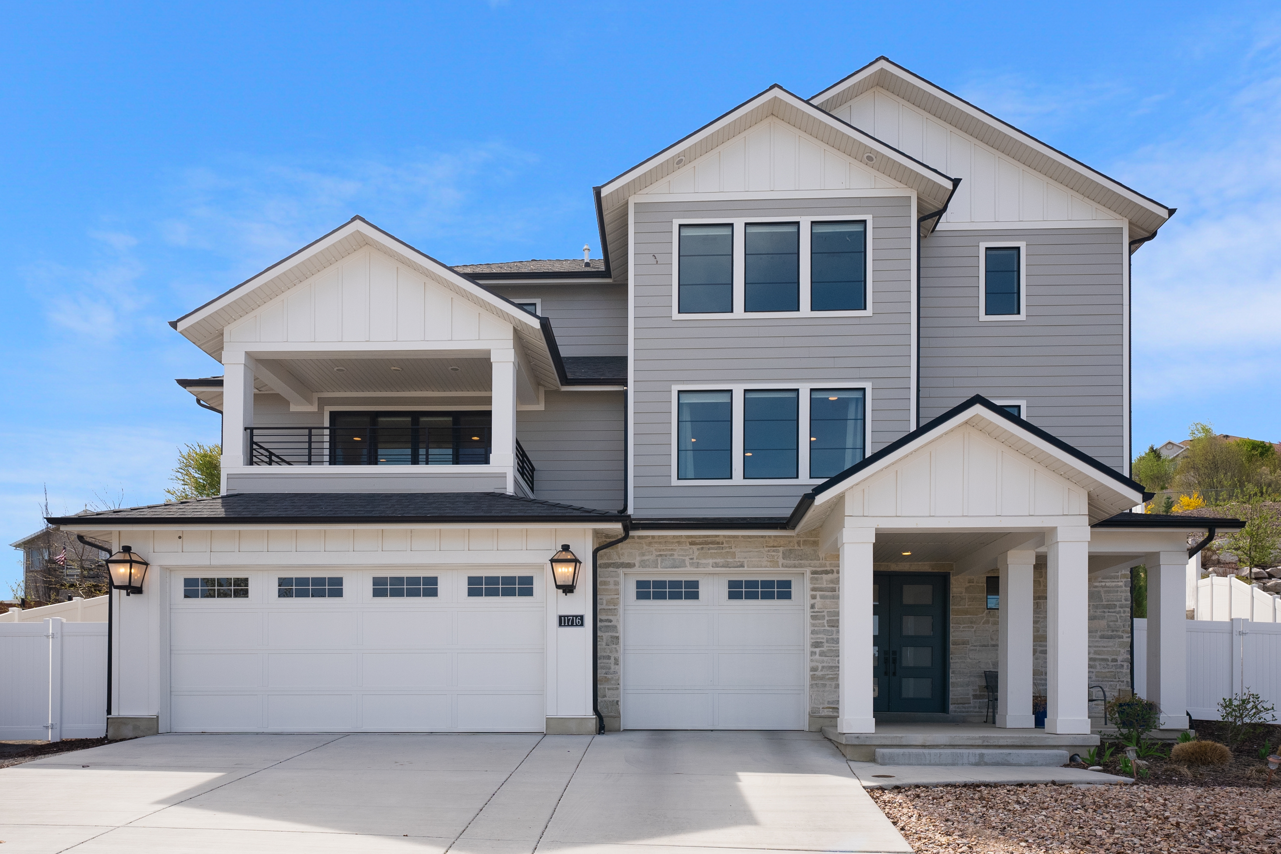 South Jordan House: 11716 S Meeks Ct