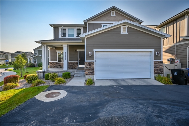 Herriman House: 13078 S Elm Hollow Ct