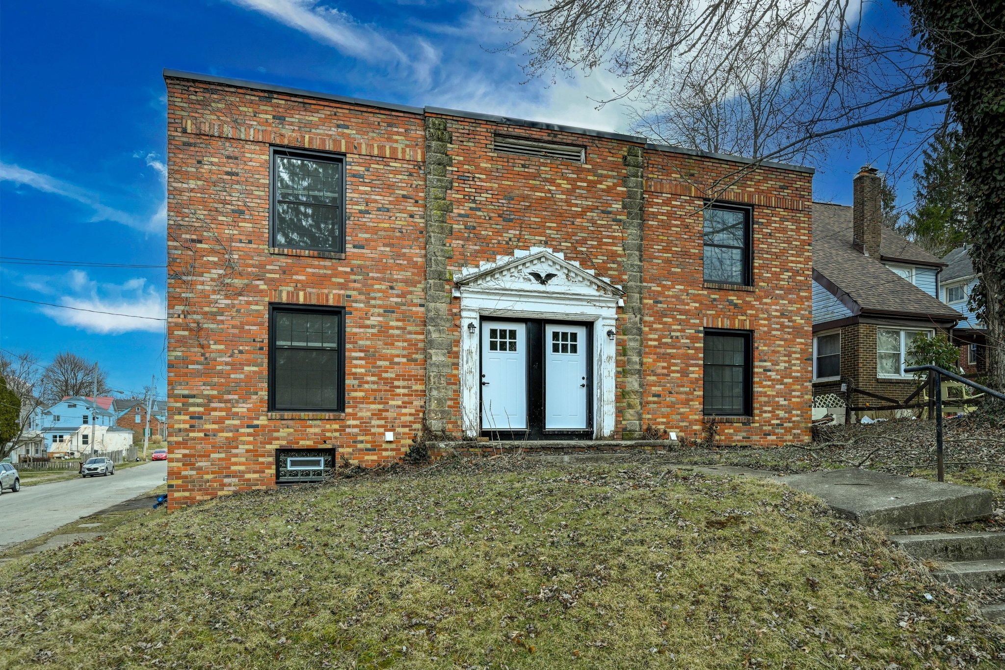 Mansfield Apartment: 108 Western Ave