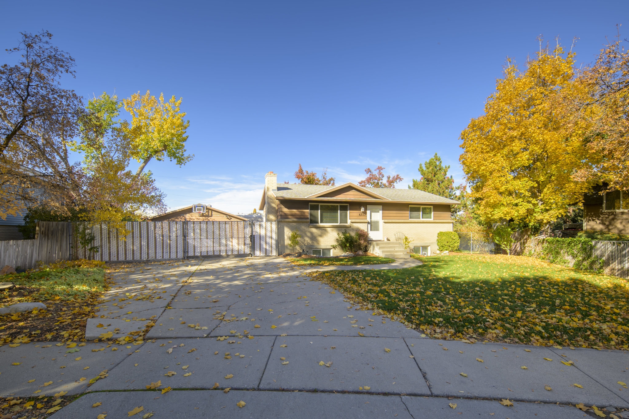 Salt Lake City House: 6722 S 2240 E
