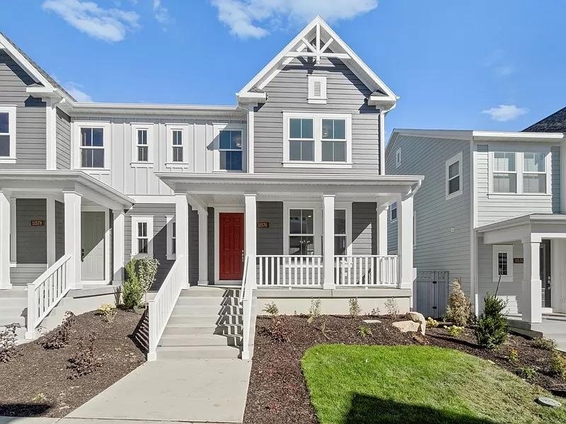 South Jordan House: 11576 S Dorian Dr
