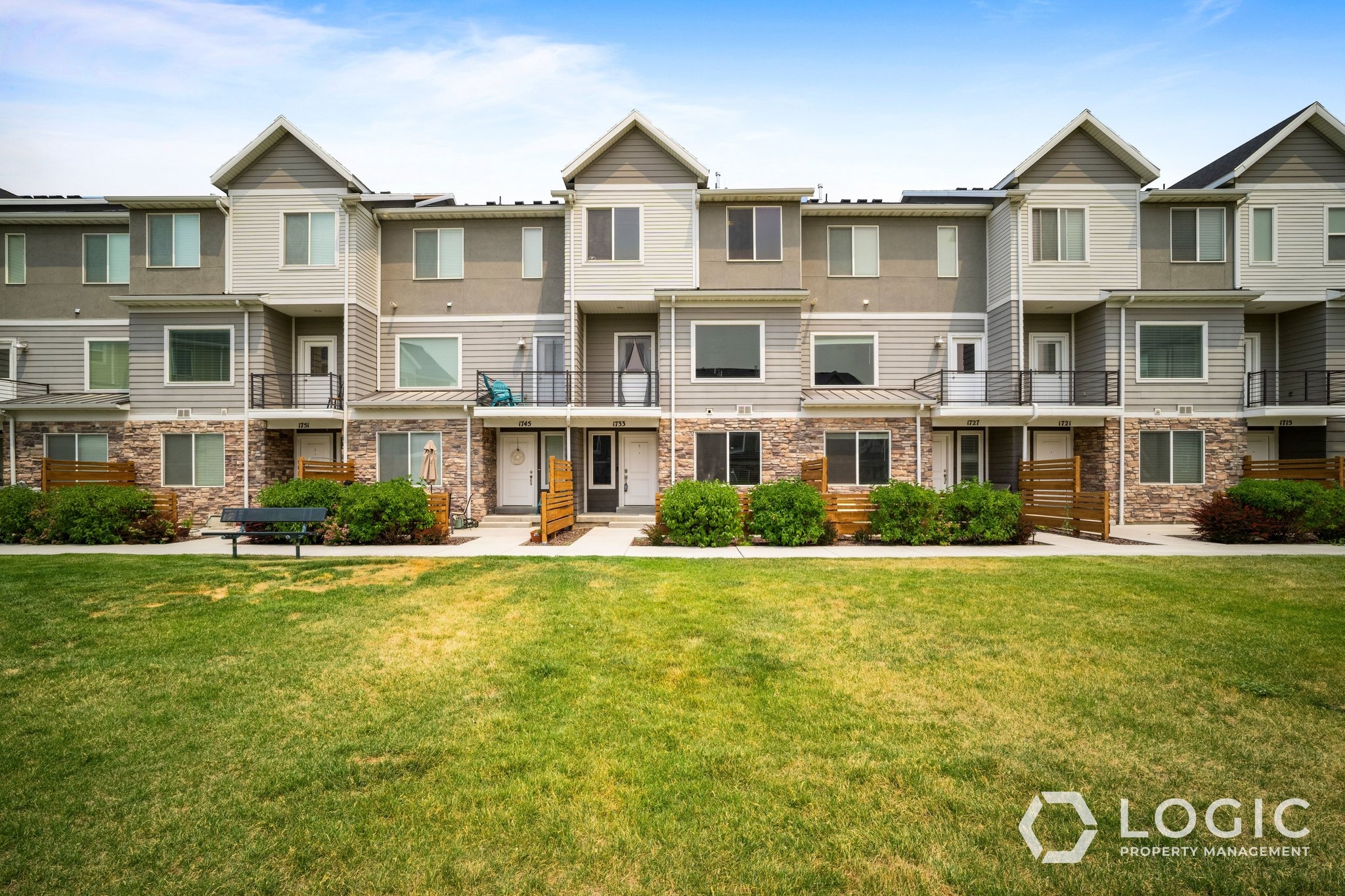 Pleasant Grove Townhome: 1733 W 10 S