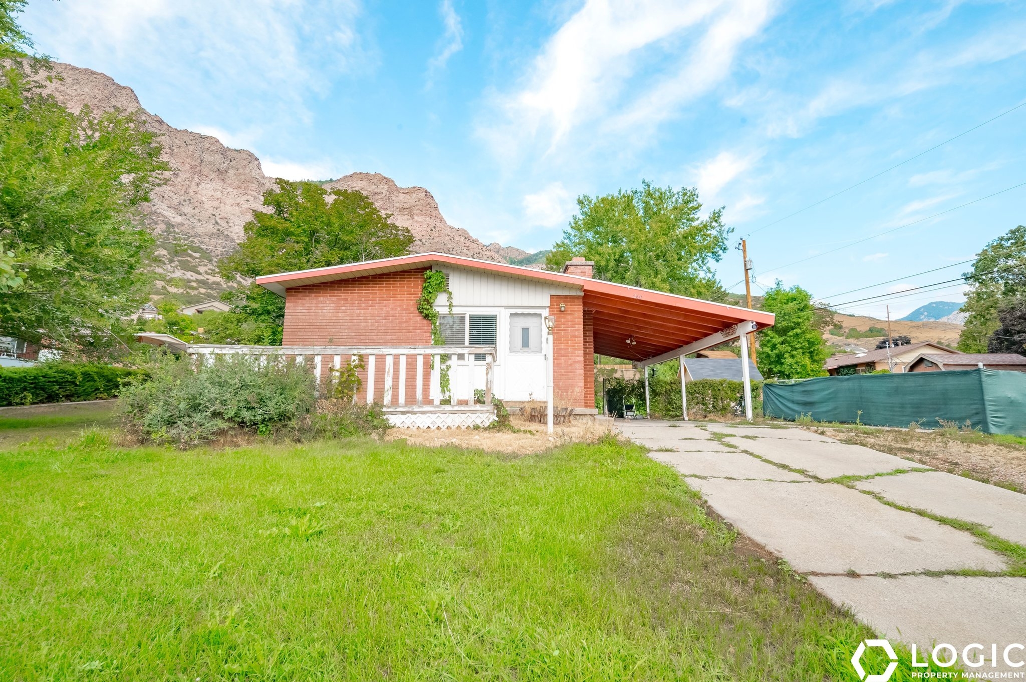 Ogden House: 260 Polk Ave