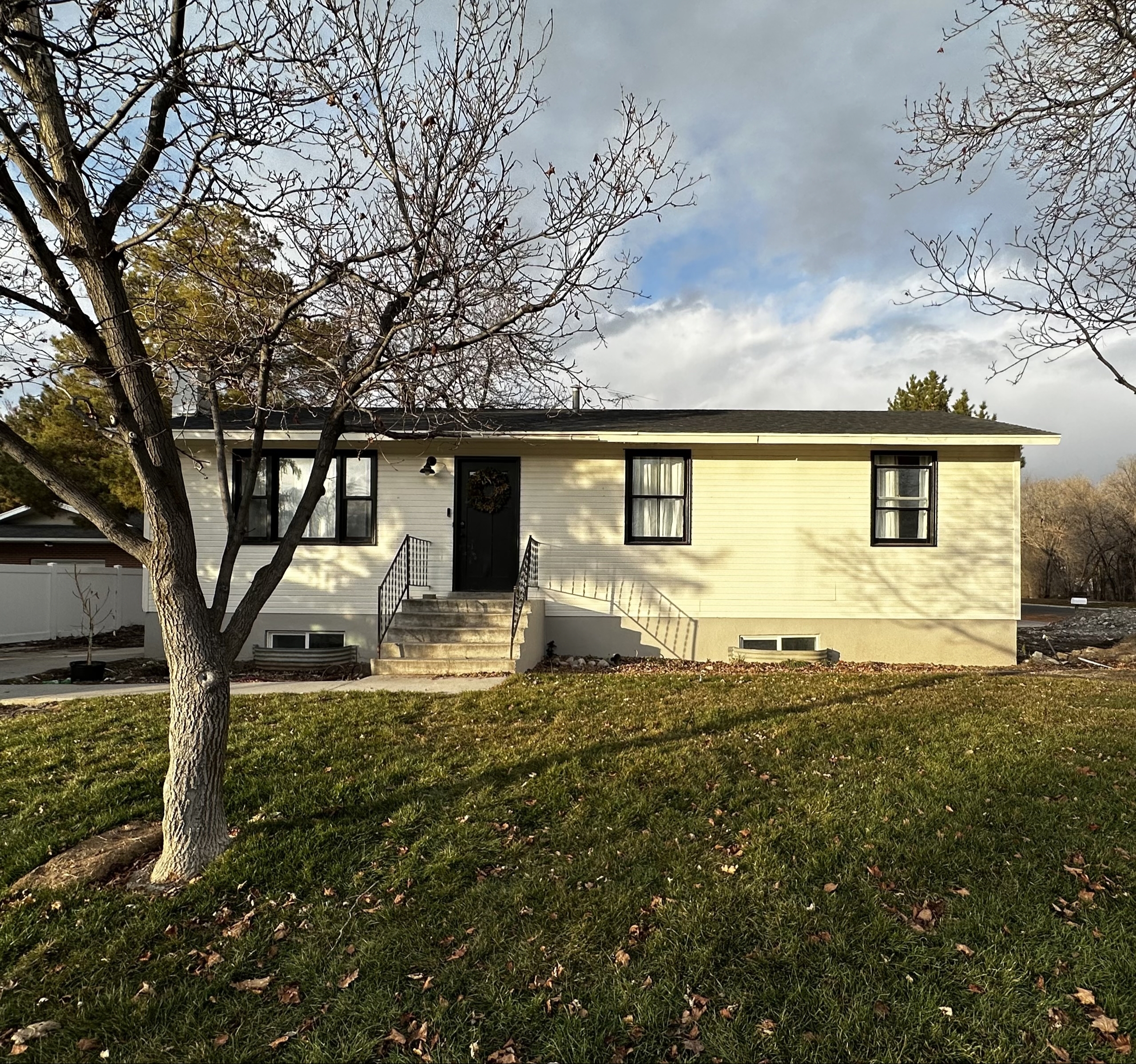 American Fork House: 393 E 400 N
