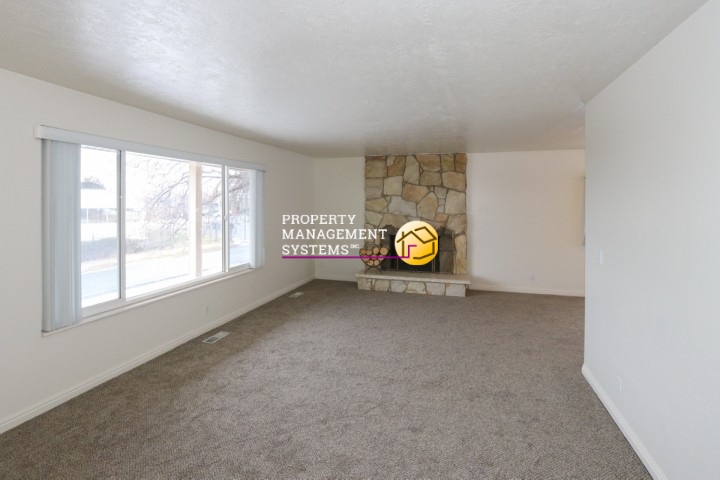 Salt Lake City House: 2466 E Cinnabar Ln