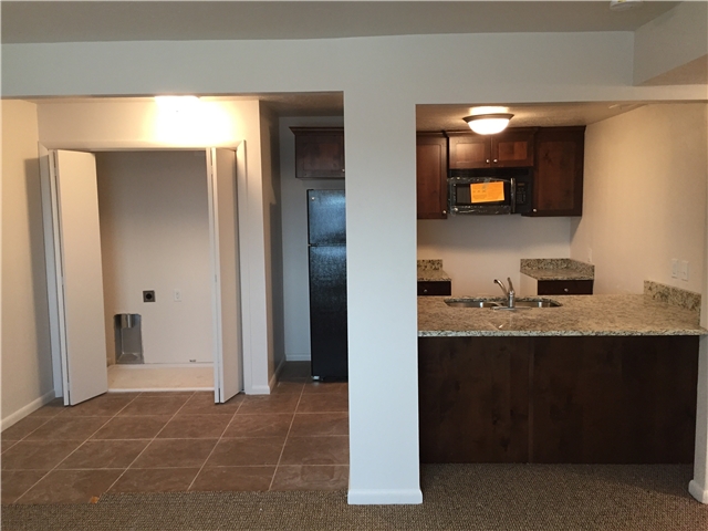 North Salt Lake Apartment: 168 S Highway 89