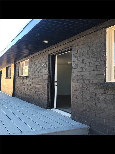 North Salt Lake Apartment: 200 S Highway 89