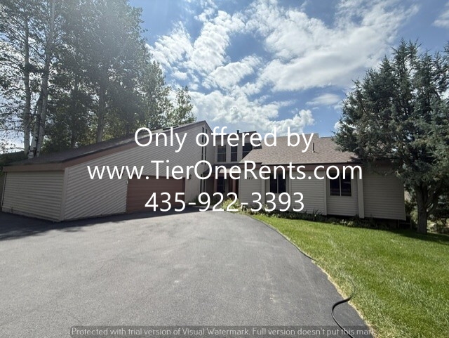 Park City House: 3587 Wrangler Way