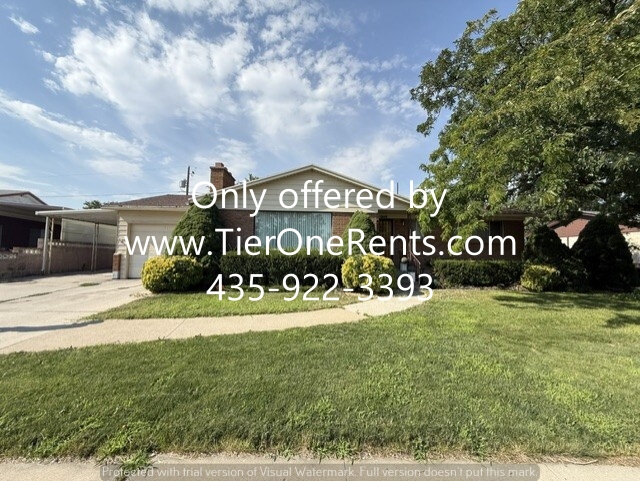 West Valley City House: 3865 W Rawhide Dr