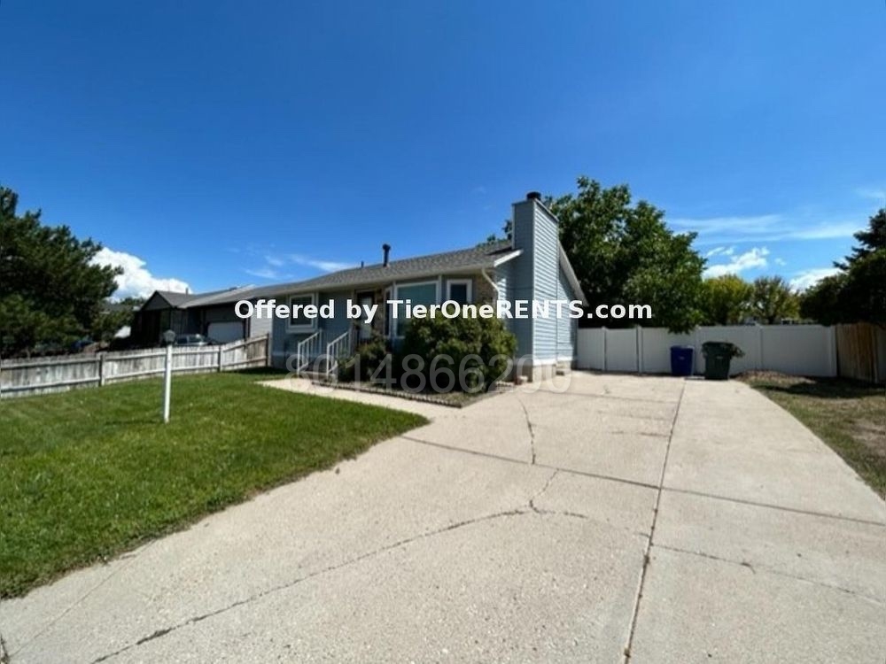 West Valley City House: 5675 W 4360 S