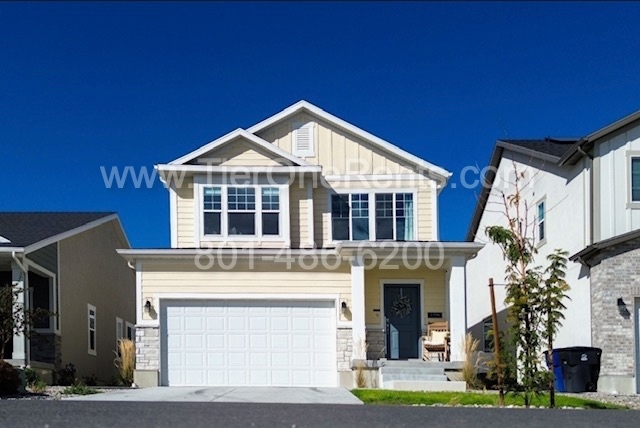 Magna House: 7794 W Conger Rd