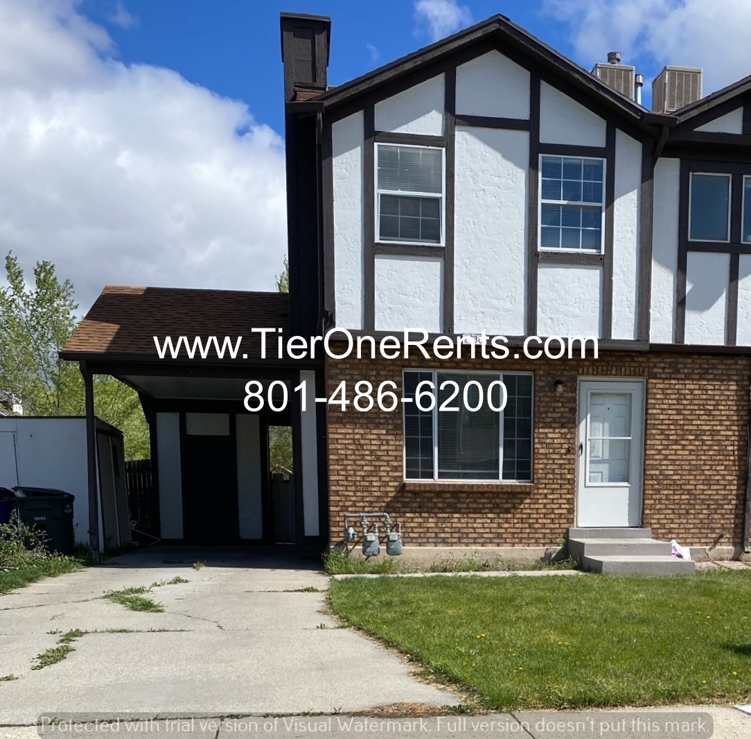 West Valley City Townhome: 2930 W Baty Dr