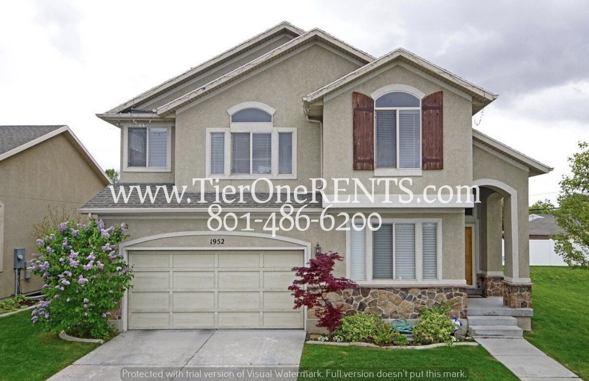 Salt Lake City House: 1952 E Meadow Downs Way
