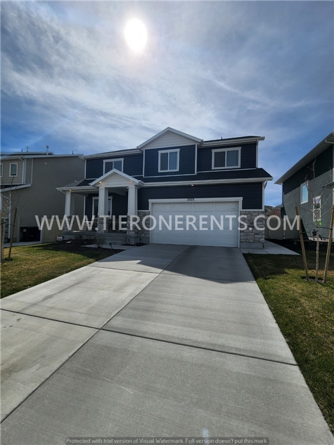 Eagle Mountain House: 7575 N Pasture View Rd