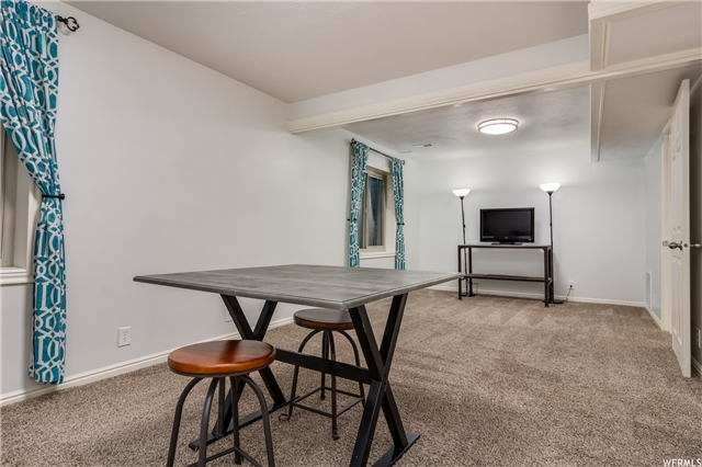 Sandy Single Room: 759 E Autumn Field Dr