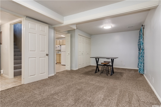 Sandy Single Room: 759 E Autumn Field Dr