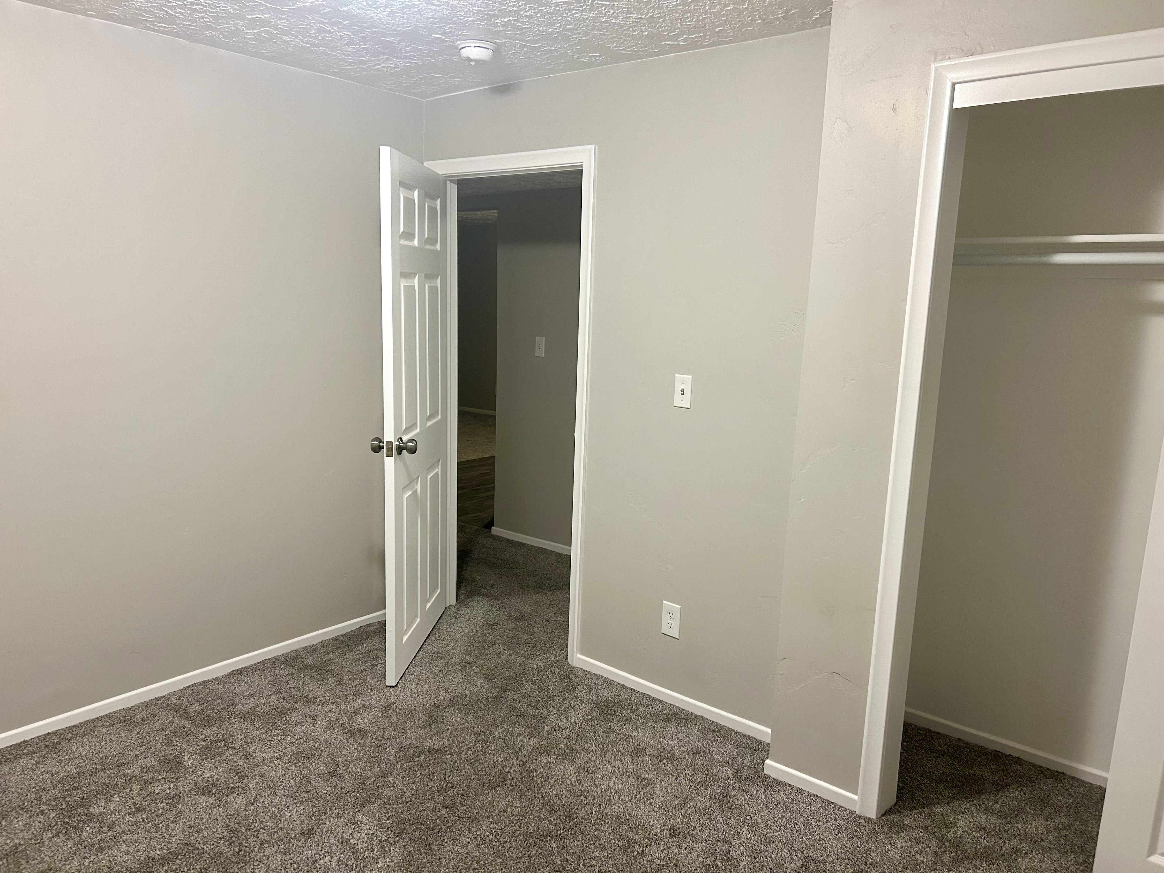 Salt Lake City In-Law/Basement: 4947 S Jeremiah Cir