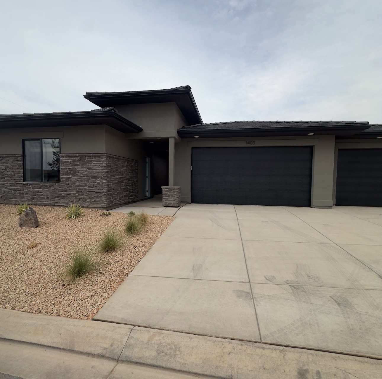 Washington House: 1403 S Padre Bay Dr