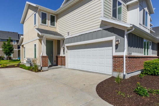 Herriman Townhome: 11852 S Rushmore Park Ln