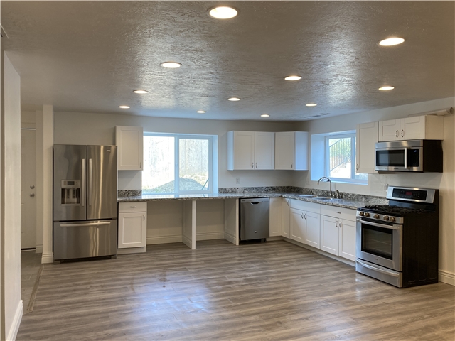 Eagle Mountain In-Law/Basement: 9301 N Mustang Way