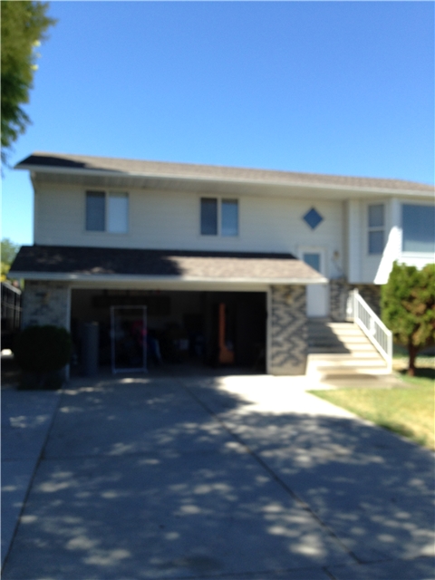 West Jordan House: 3748 W Carolina Dr