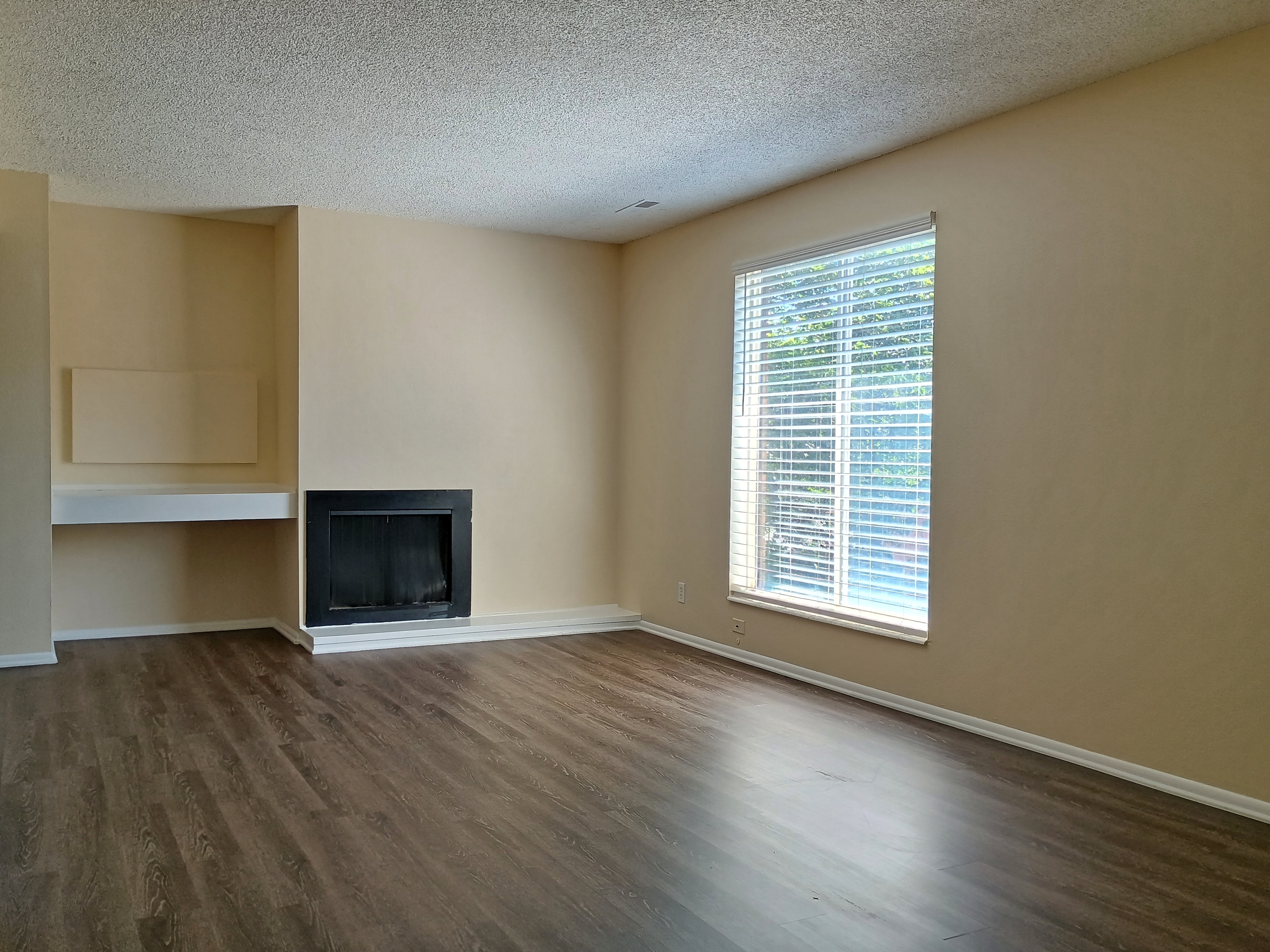 Roy Apartment: 4536 S 1900 W