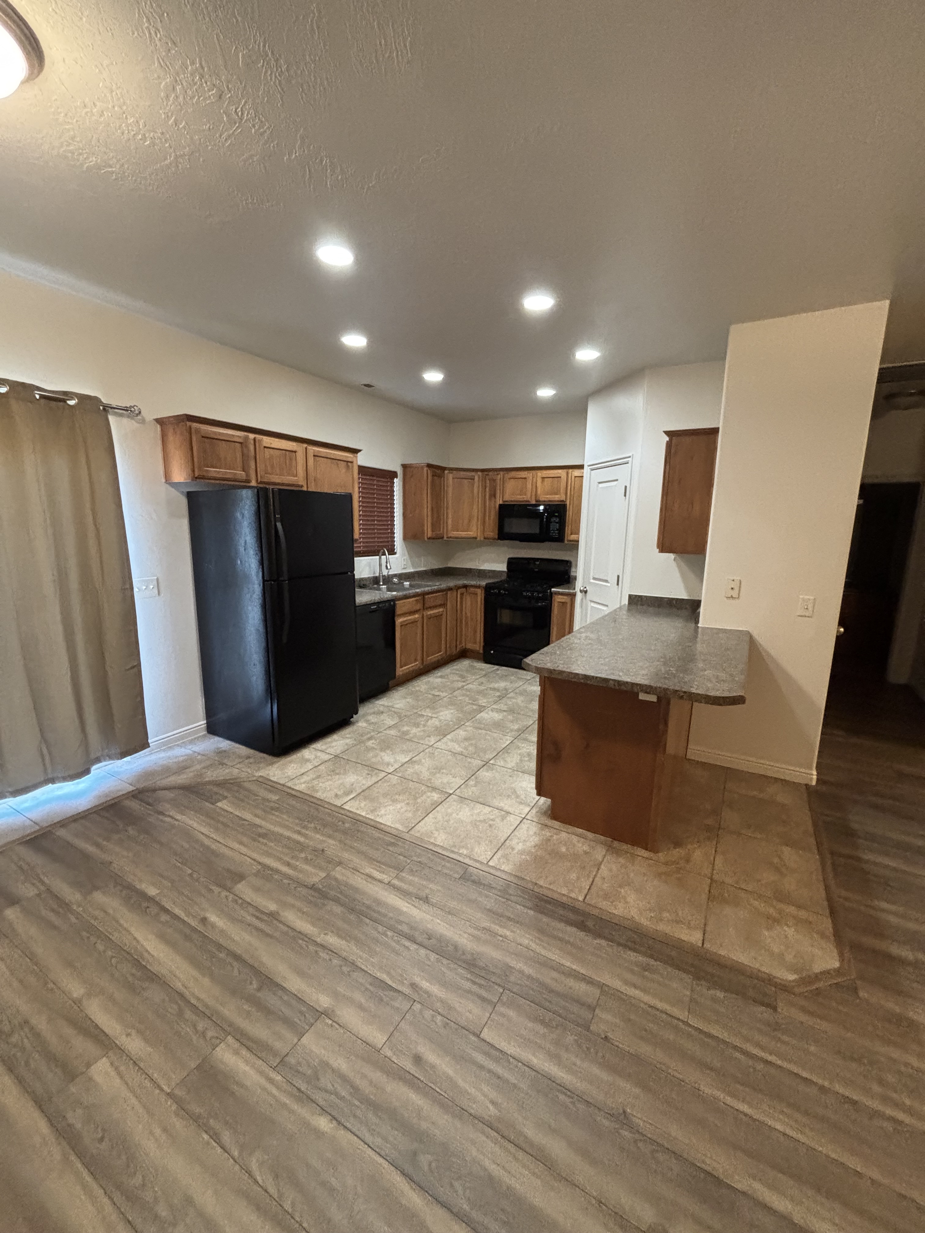 Hurricane Townhome: 496 N 2480 W