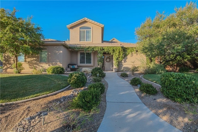 Saint George House: 674 Bear Claw Dr