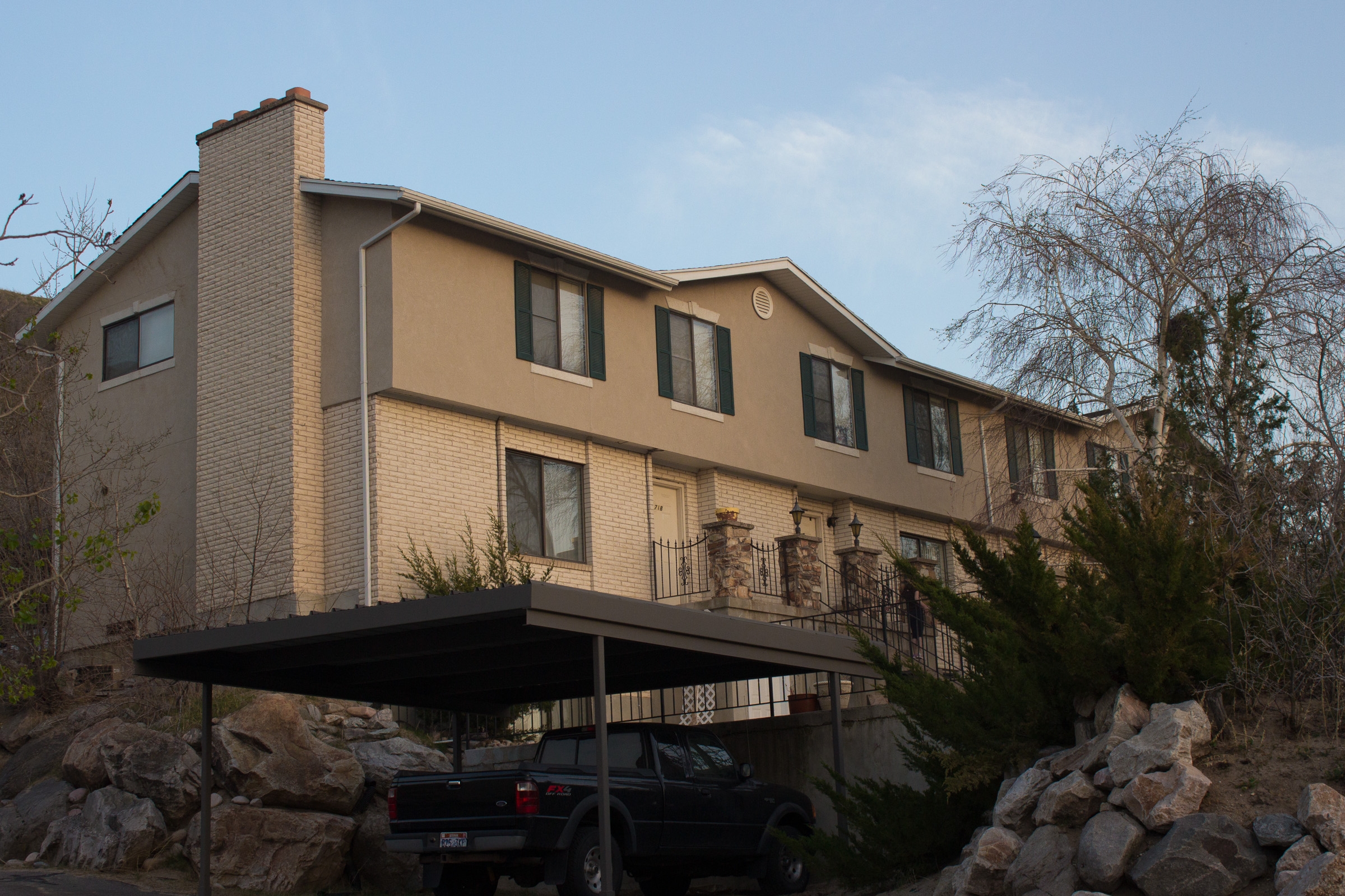 Layton Apartment: 722 Eastside Dr