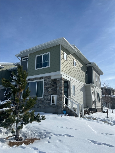 Bulffdale House: 1020 W Cyan Valley Way