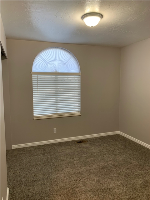 West Jordan Single Room: 8032 S Palladium Dr