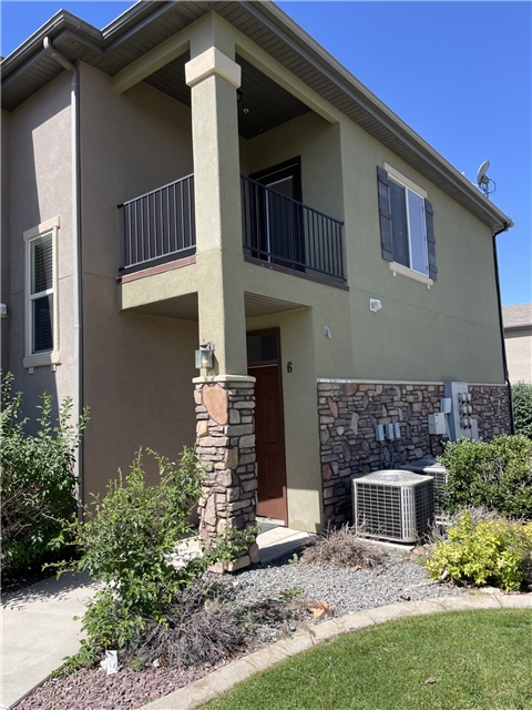 Cedar City Townhome: 1177 Northfield Rd