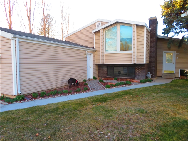 Tooele House: 184 Country Clb