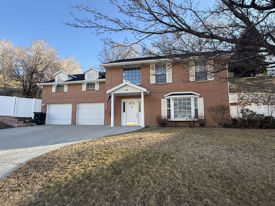 Springville House: 1186 E 1200 S