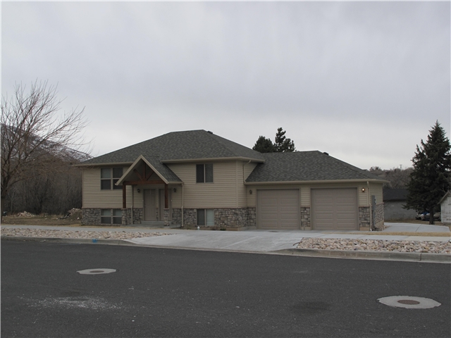 Ogden Apartment: 1429 Wild Rose Way