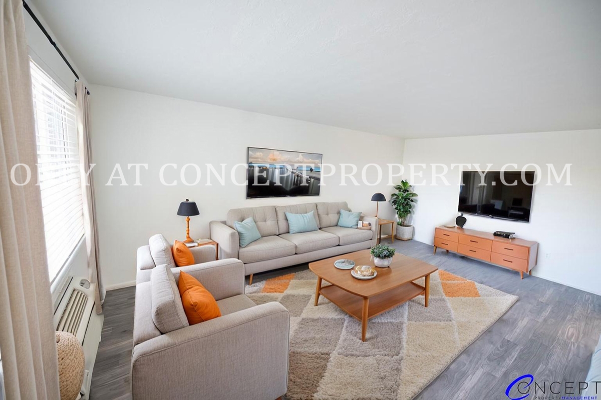 Clearfield Apartment: 182 W 2400 N