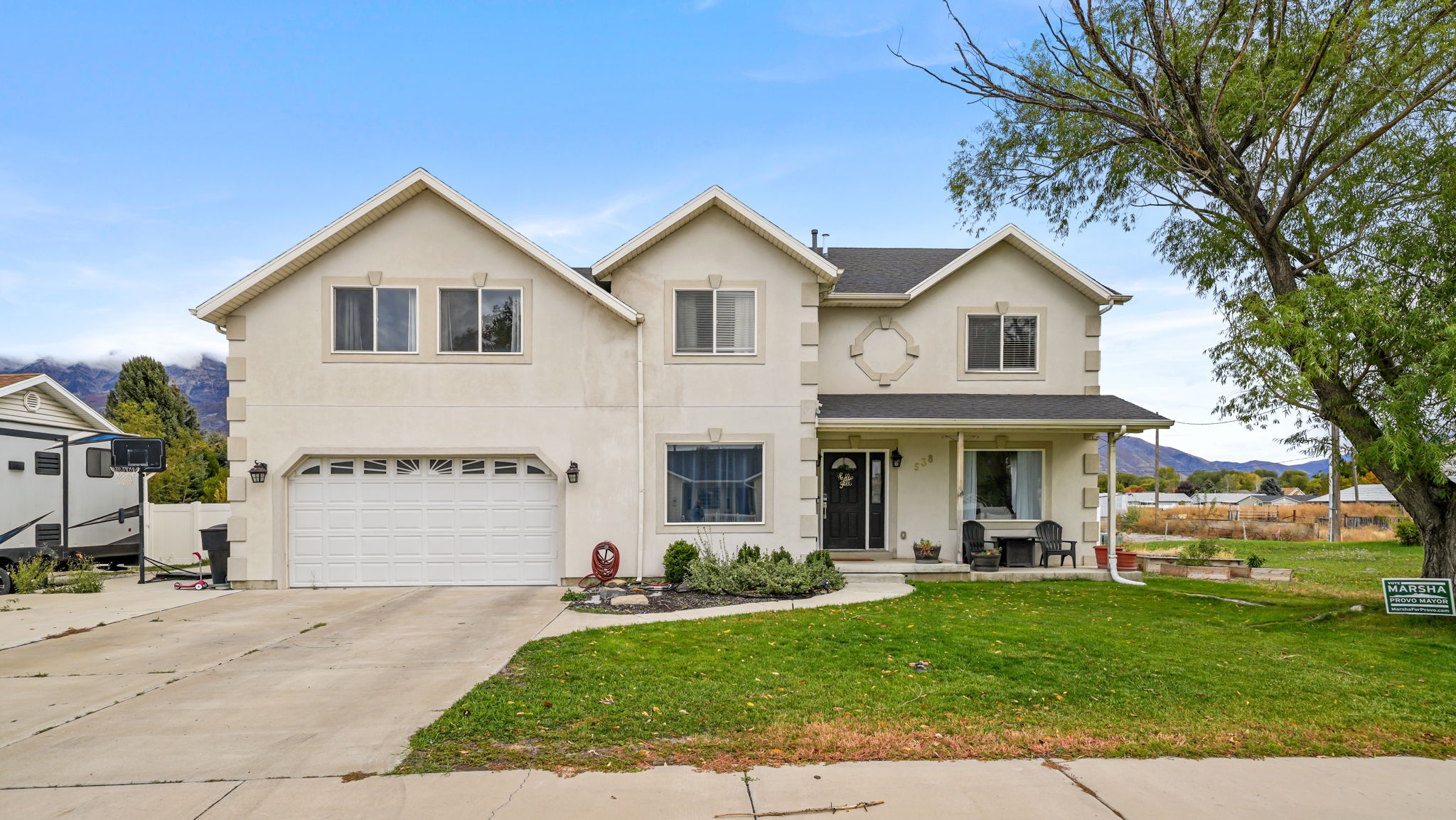 Provo House: 538 N 2580 W
