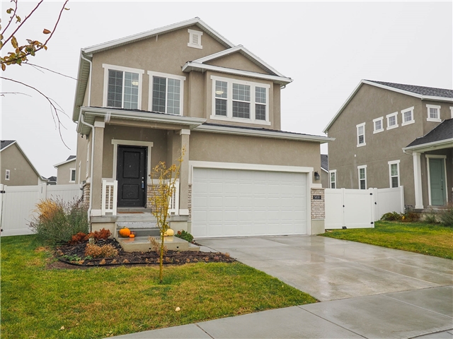 Tooele House: 5830 N Goldfinch Ln