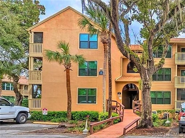 Daytona Beach Condo: 1401 S Palmetto Ave