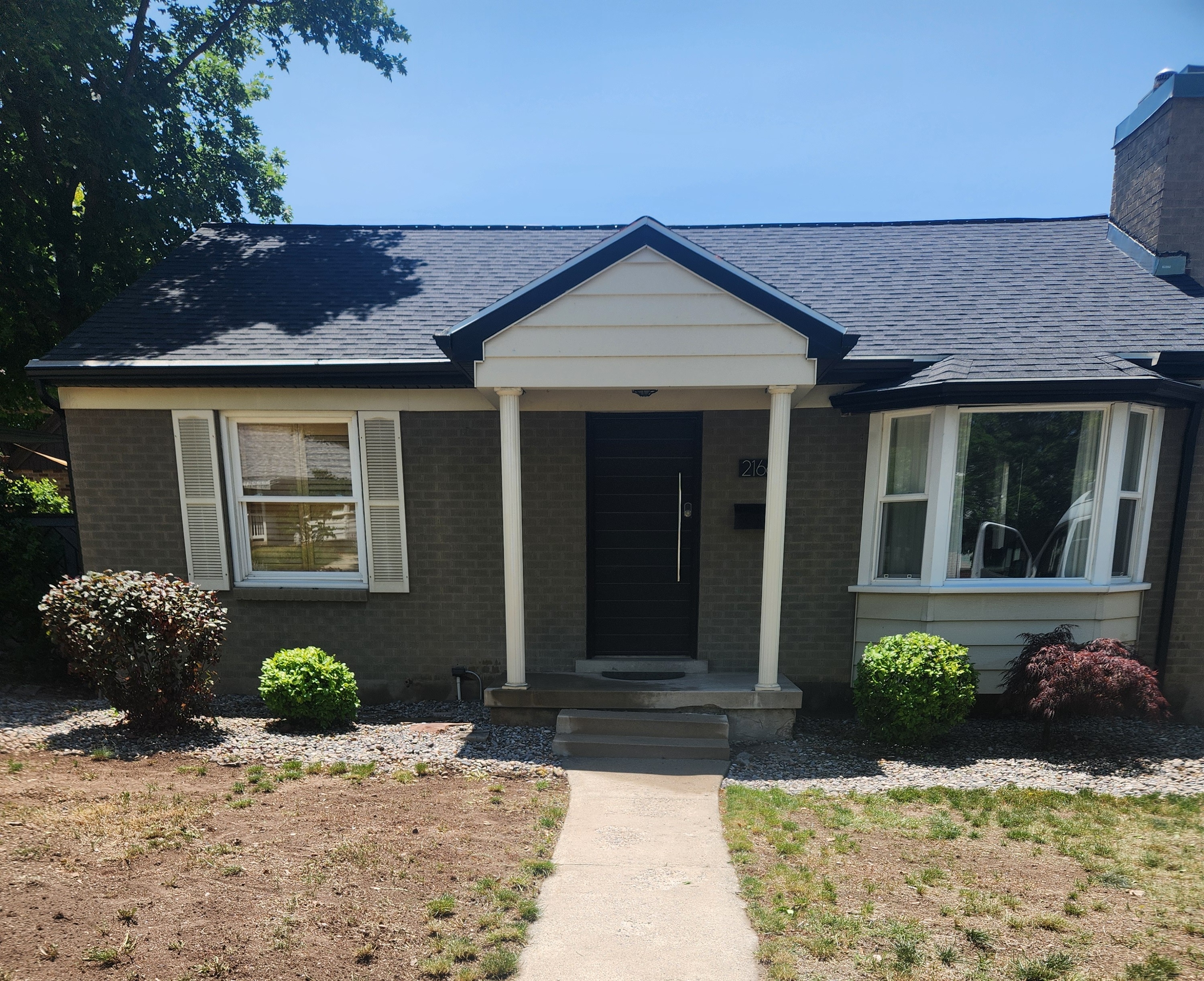 Salt Lake City In-Law/Basement: 2166 E Emerson Ave