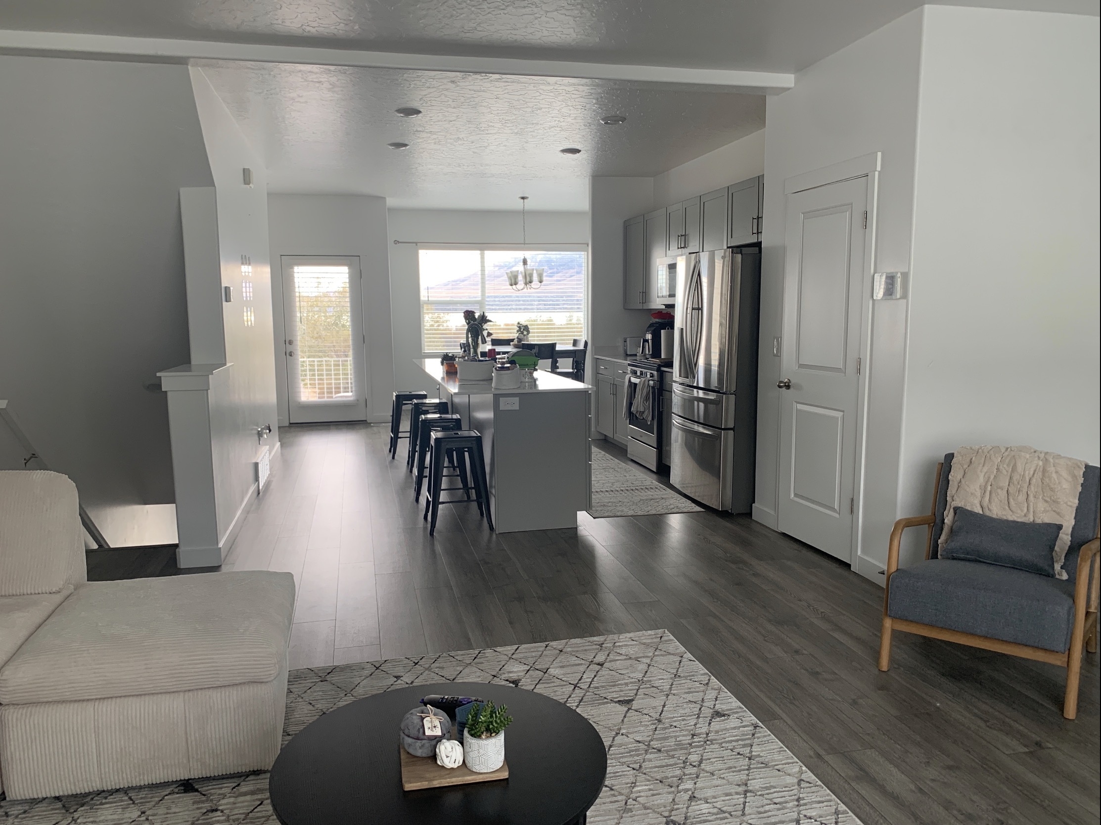 Saratoga Springs Townhome: 1119 E Hatch Row