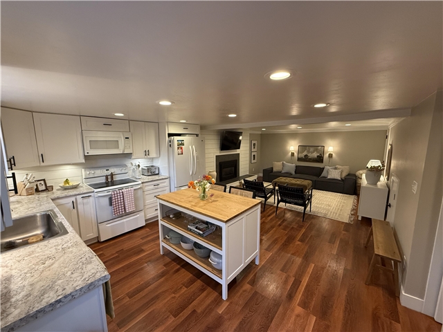 Orem Apartment: 656 W 40 N