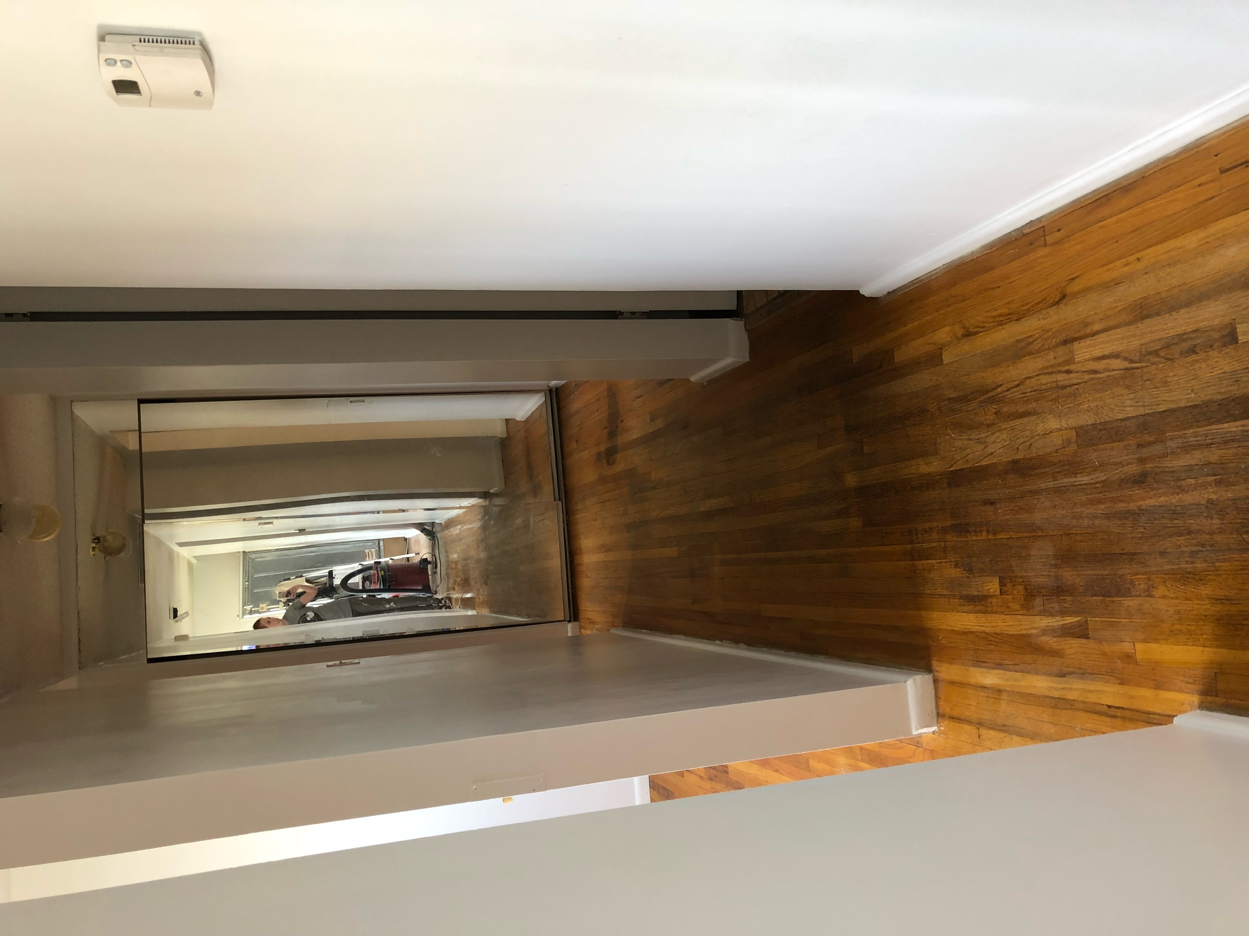 Layton House: 106 E Gordon Ave