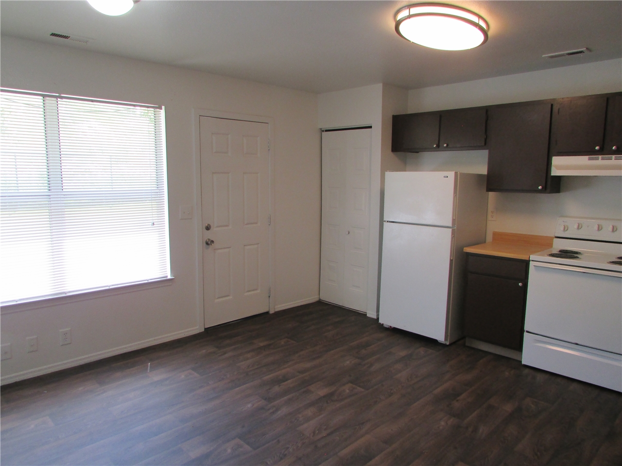 Mulberry Park Townhome for rent at 5287 S Dewberry Ln, Taylorsville