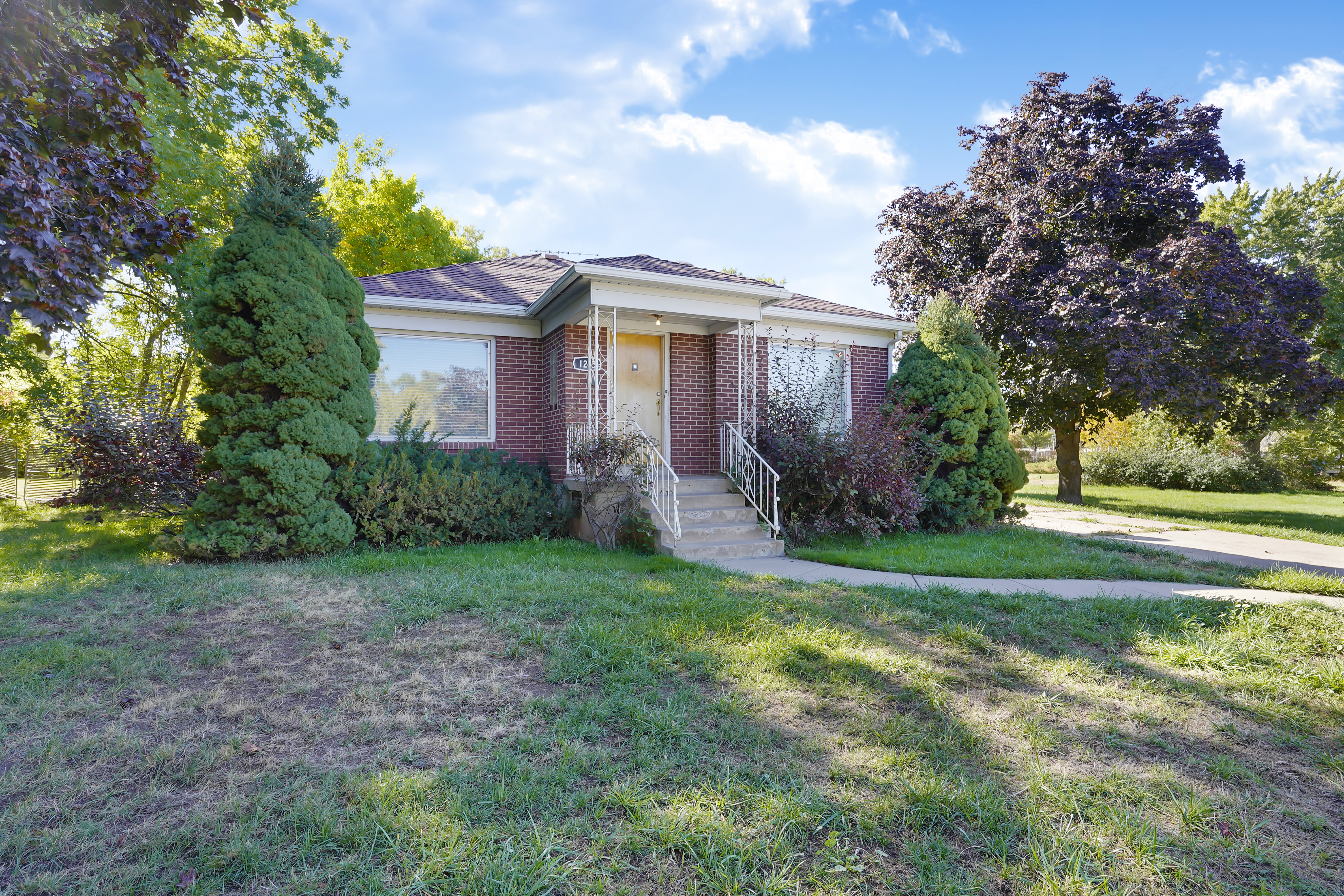 Ogden House: 1245 37th St