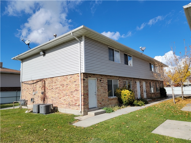 Midvale Multiplex: 586 W Tiffany Town Dr