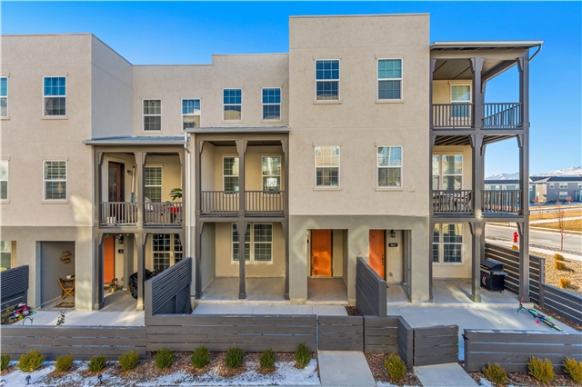 West Jordan Townhome: 7619 S Bear Gulch Rd