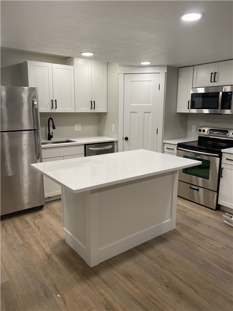 Bountiful In-Law/Basement: 1234 Sundance Cir