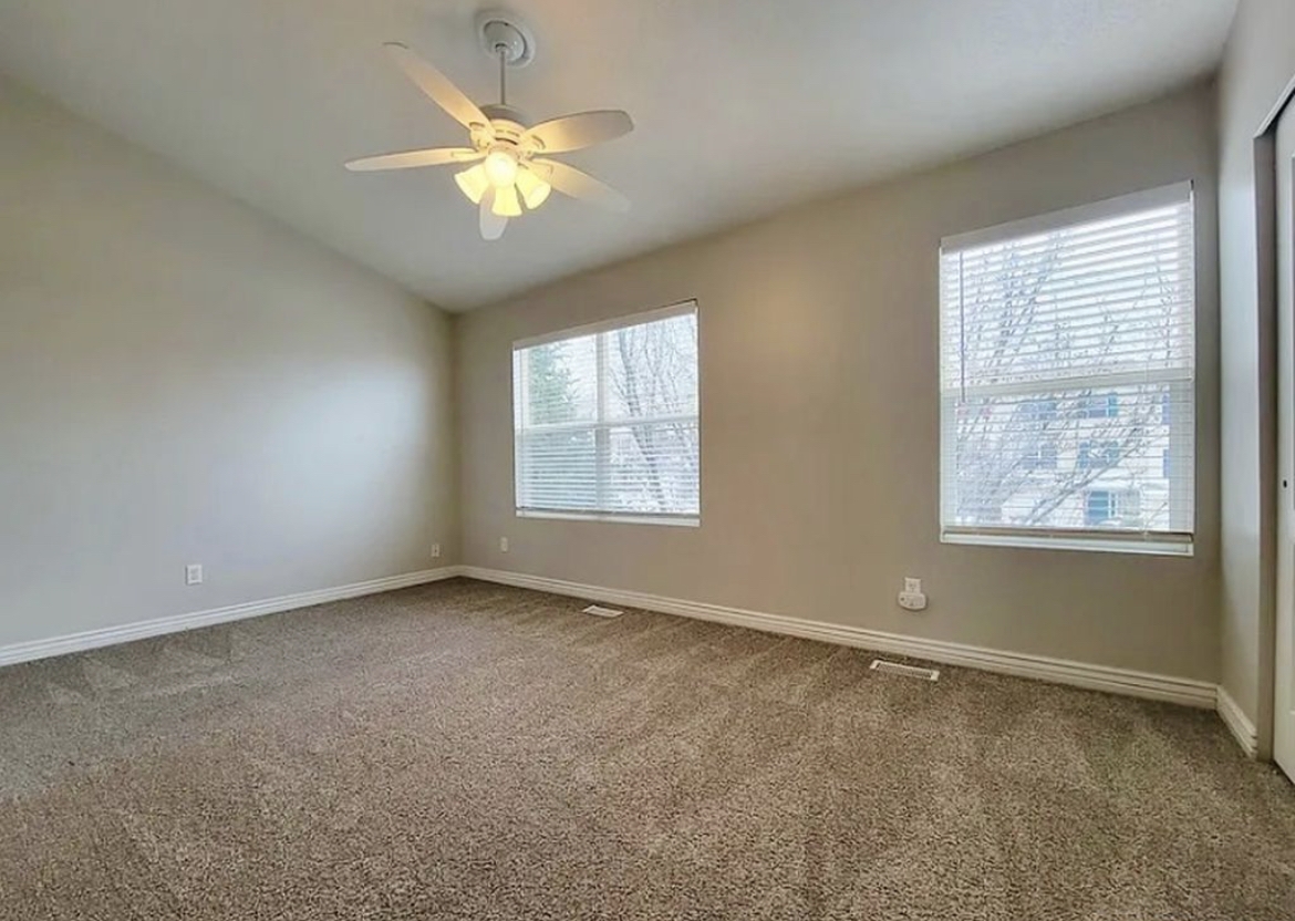 Draper Single Room: 357 E Braidhill Dr